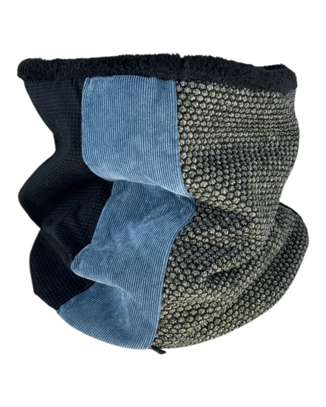 Cuello hivernal azul