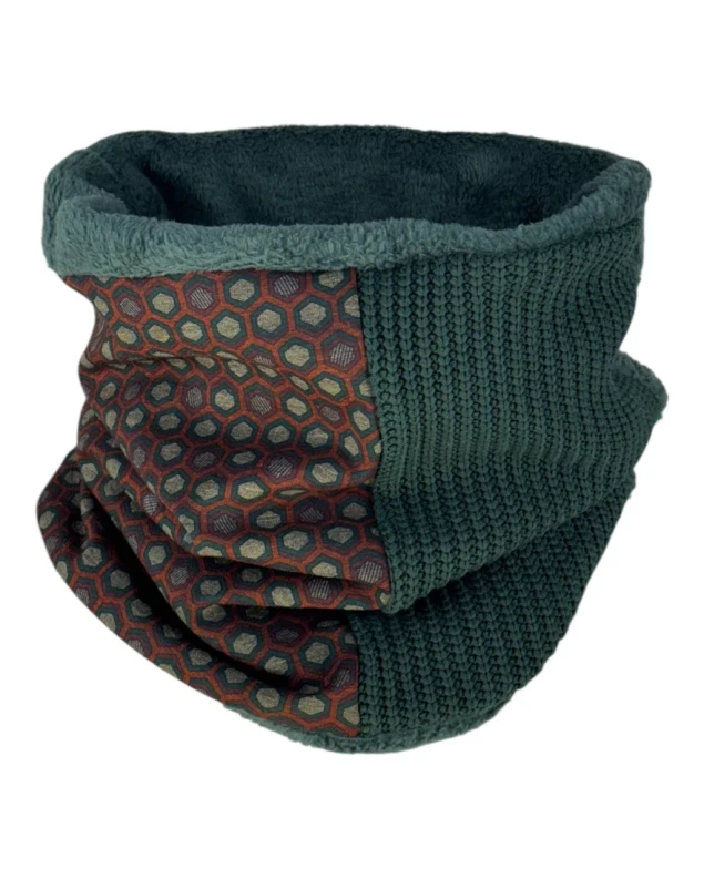 Cuello invernal geométrico