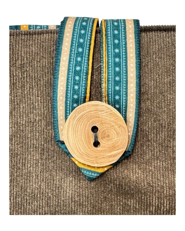Funda de libro marron