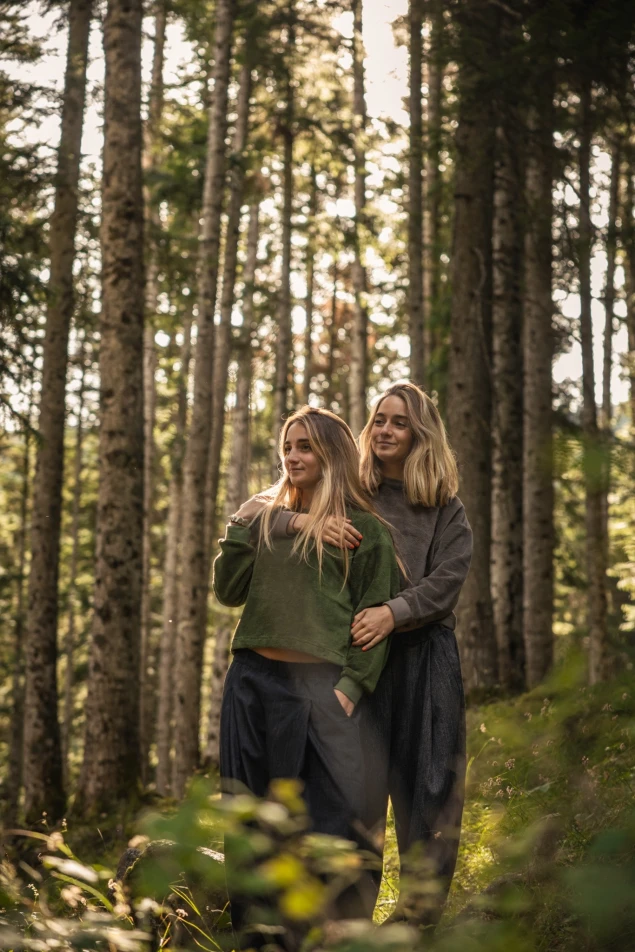 Sudadera de mujer Nial Molsa · Nial Hummus